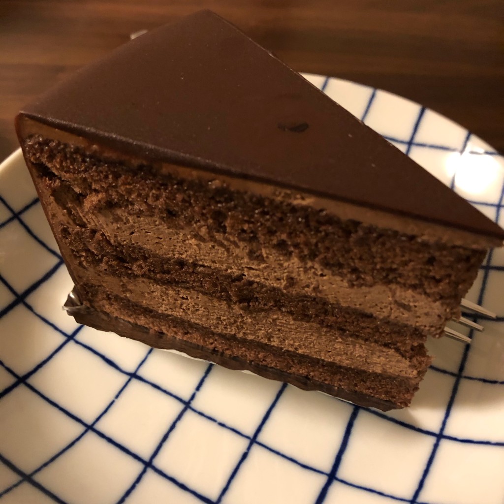 ユーザーが投稿したチョコケーキの写真 - 実際訪問したユーザーが直接撮影して投稿した大戸ケーキPatisserie Cache-Cacheの写真