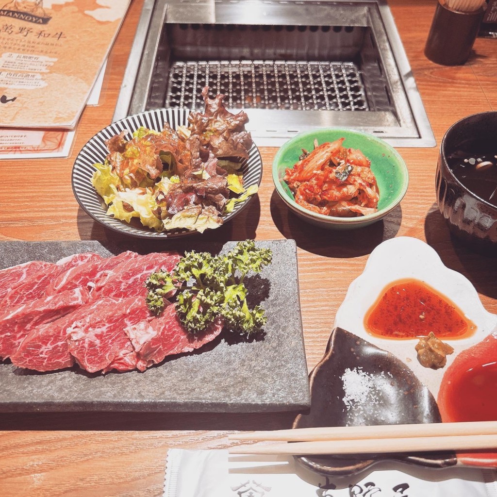 ハイジで小道具さんが投稿した角田町焼肉のお店やきにく萬野 ホワイティうめだ店/ヤキニクマンノ ホワイティウメダテンの写真