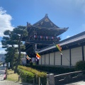 実際訪問したユーザーが直接撮影して投稿した常葉町寺東本願寺 御影堂門の写真