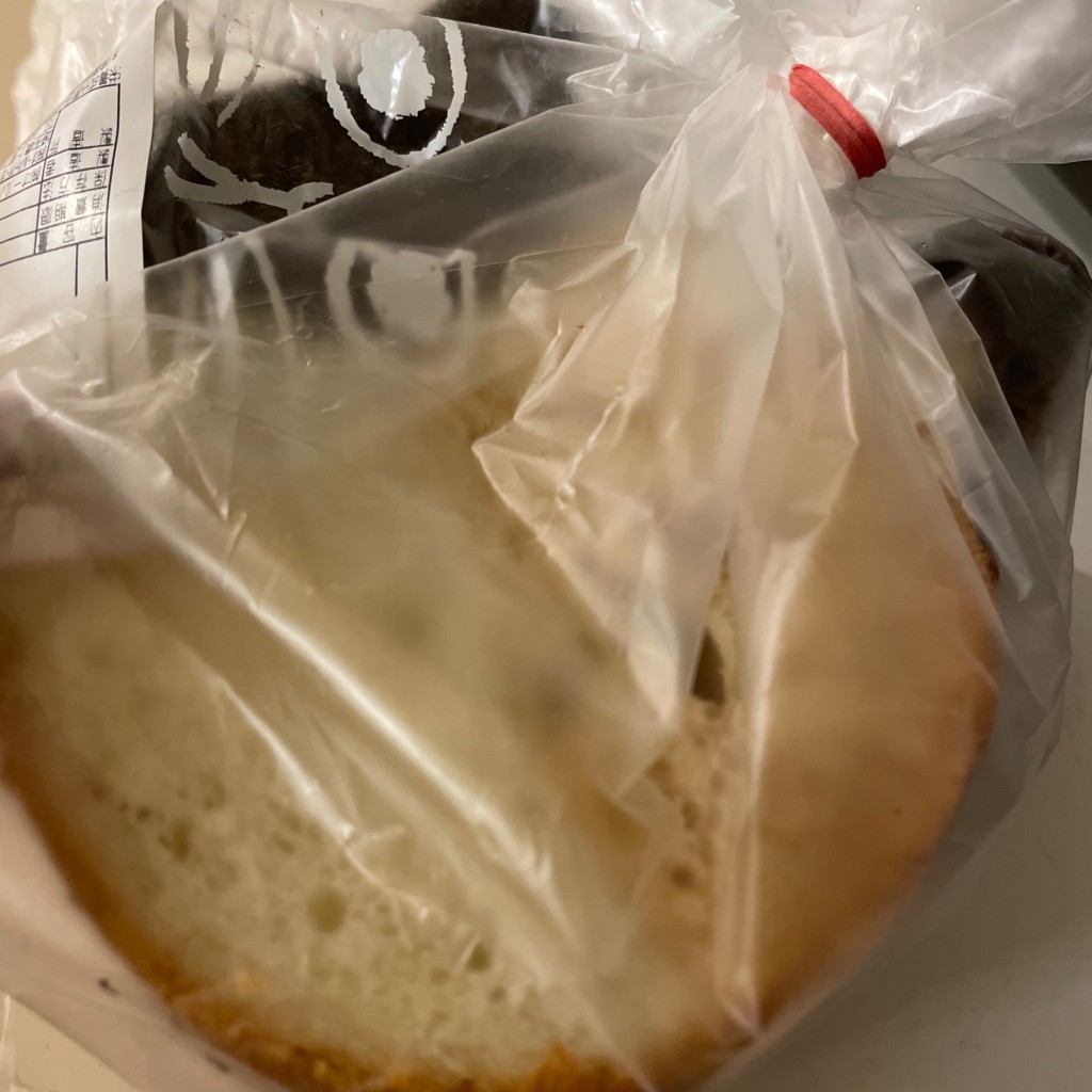 ユーザーが投稿したネコ食パン三毛猫の写真 - 実際訪問したユーザーが直接撮影して投稿した愛宕ベーカリーベンケイ イオンモール上尾店の写真