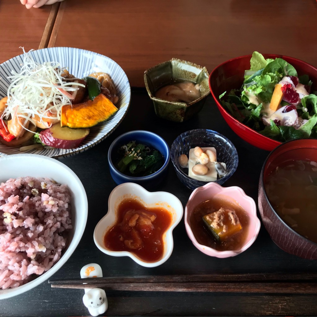 ユーザーが投稿した国産鶏と加賀野菜の炙り照り焼きランチの写真 - 実際訪問したユーザーが直接撮影して投稿した堀川町居酒屋梅みづきの写真
