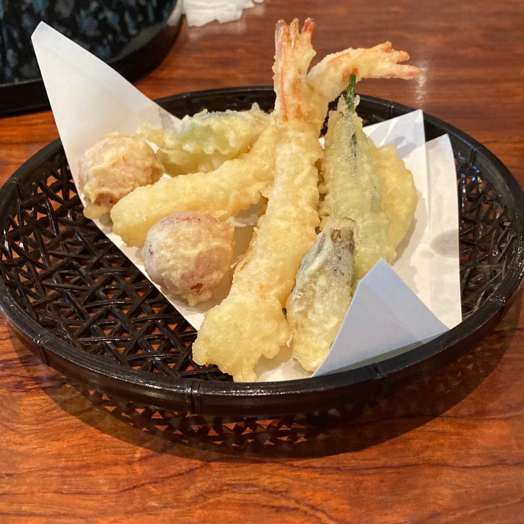 ユーザーが投稿した天麩羅の旬皿の写真 - 実際訪問したユーザーが直接撮影して投稿した星崎そば紗羅餐 本店の写真