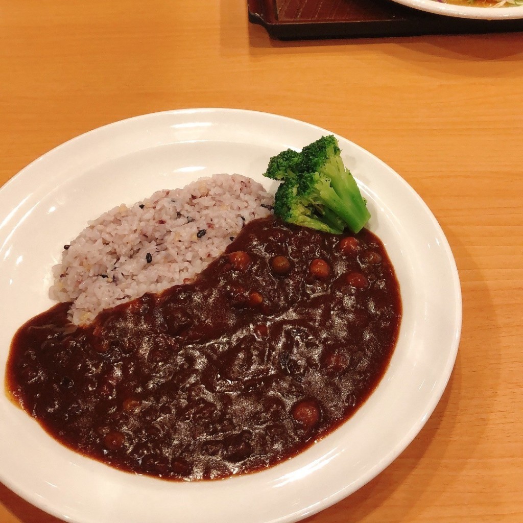 ユーザーが投稿した牛すじの黒カレーの写真 - 実際訪問したユーザーが直接撮影して投稿した代田ステーキフォルクス世田谷代田店の写真