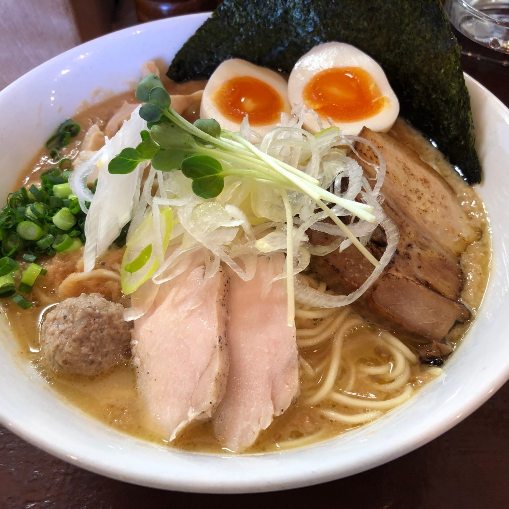 ユーザーが投稿した特製ラーメン醤油 極濃の写真 - 実際訪問したユーザーが直接撮影して投稿した鶴ケ谷ラーメン専門店くまがいの写真