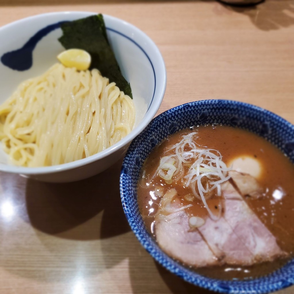 placeplaceさんが投稿した銀座ラーメン専門店のお店つじ田 銀座店/ツジタ ギンザテンの写真