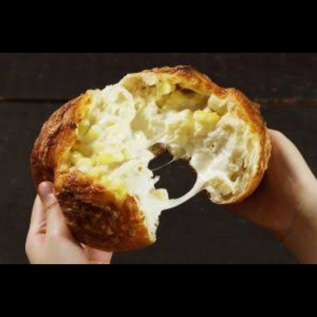 ユーザーが投稿したクリームチーズフランスの写真 - 実際訪問したユーザーが直接撮影して投稿した土岐津町土岐口ベーカリーHeart Bread ANTIQUE イオンモール土岐店の写真