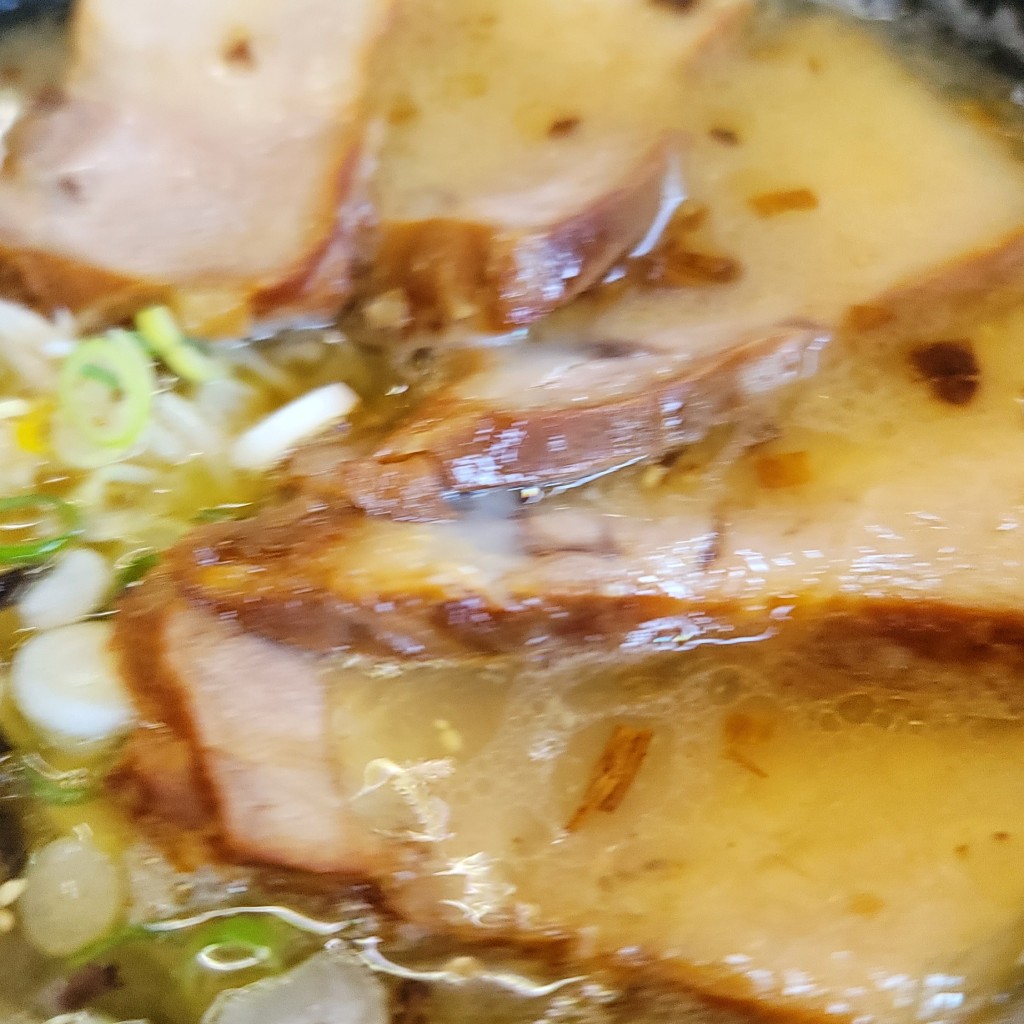 ユーザーが投稿したこってりラーメンの写真 - 実際訪問したユーザーが直接撮影して投稿した隼人町内ラーメン / つけ麺らーめん楽天 日当山店の写真