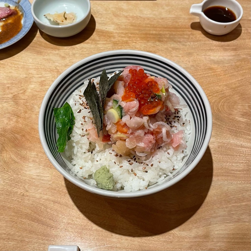 imzawaさんが投稿した赤坂丼もののお店日本橋海鮮丼 つじ半 東京ミッドタウン店/ニホンバシカイセンドン ツジハン トウキョウミッドタウンテンの写真