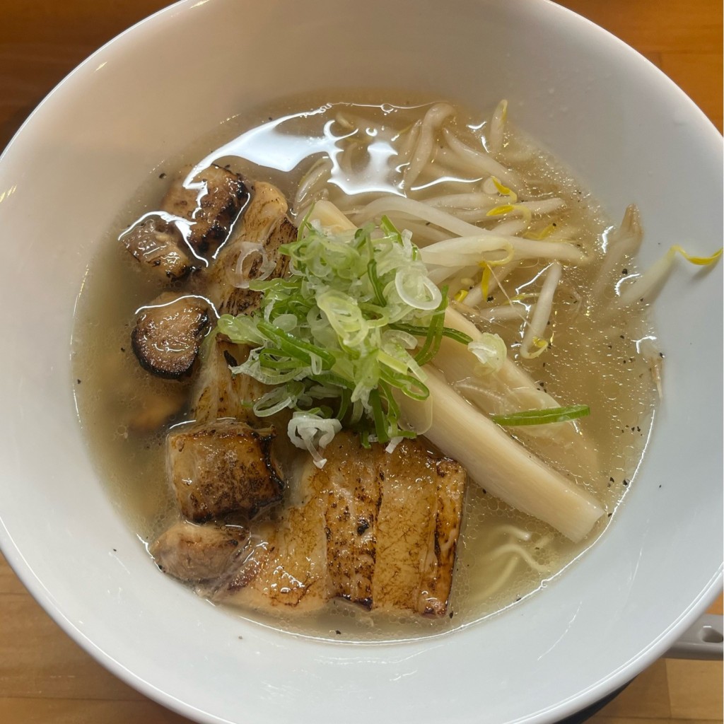 ユーザーが投稿した塩ラーメンの写真 - 実際訪問したユーザーが直接撮影して投稿した植田山ラーメン / つけ麺チャイナ・ポート 焼山店の写真