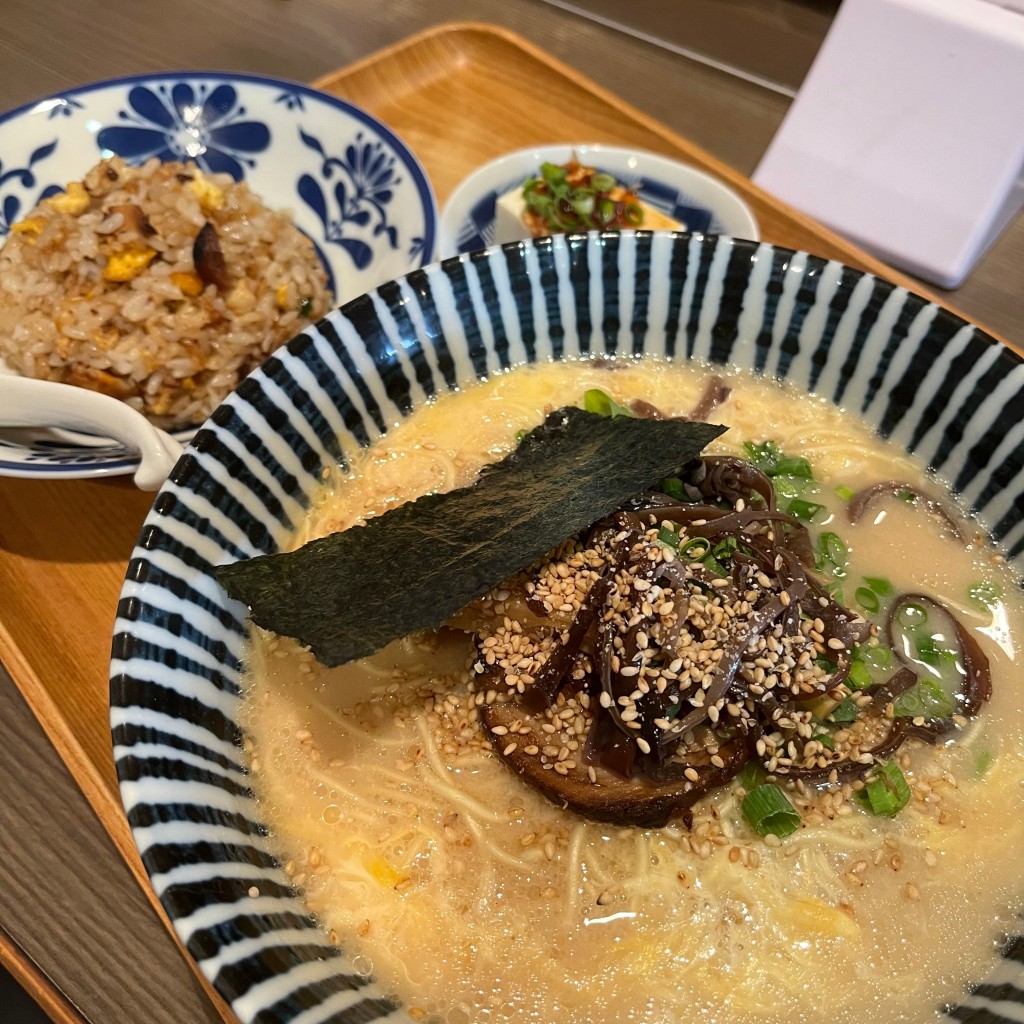 実際訪問したユーザーが直接撮影して投稿した内浜町ラーメン / つけ麺とき卵らーめん大空の写真