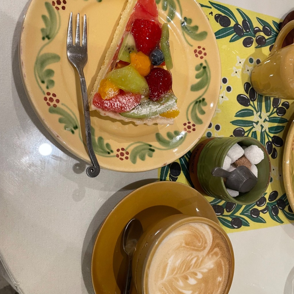 ユーザーが投稿したメリメロの写真 - 実際訪問したユーザーが直接撮影して投稿した東川崎町ケーキア ラ カンパーニュ 神戸ハーバーランドumie店の写真