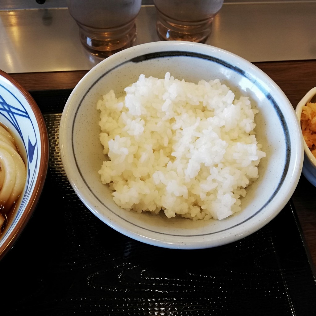 ユーザーが投稿した天丼用白ごはんの写真 - 実際訪問したユーザーが直接撮影して投稿した春江町随応寺うどん丸亀製麺 春江店の写真