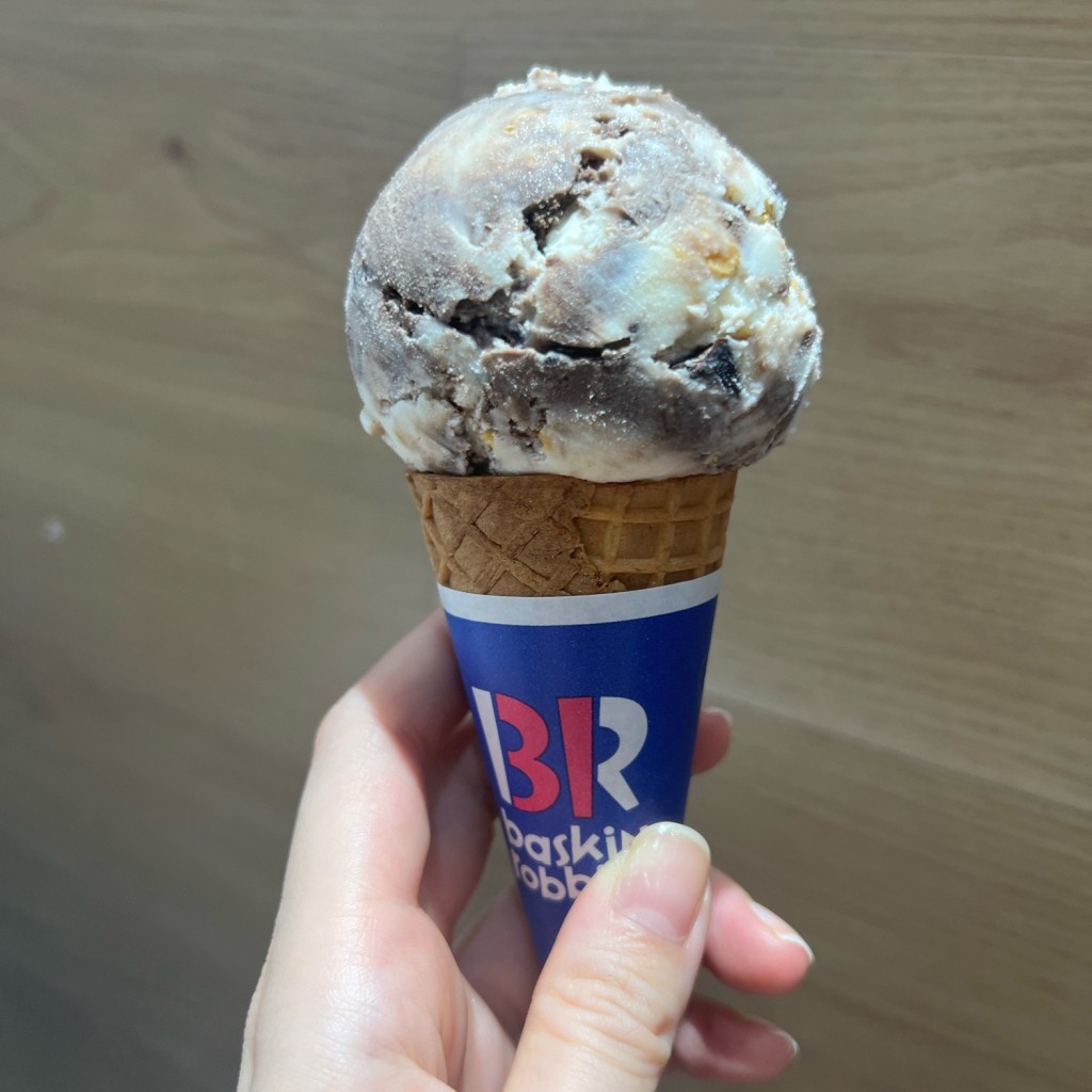 ユーザーが投稿したスモールコーンの写真 - 実際訪問したユーザーが直接撮影して投稿した上目黒アイスクリームサーティワンアイスクリーム 中目黒店の写真