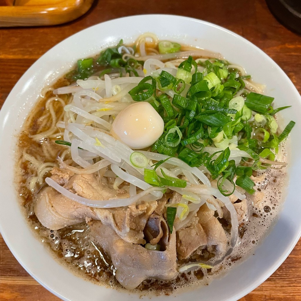 テクテクぼうずさんが投稿した新庄町ラーメン / つけ麺のお店らーめん ふじもと/ラーメン フジモトの写真