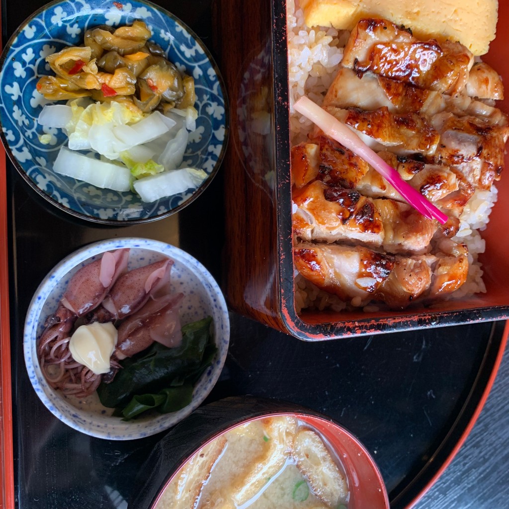ユーザーが投稿したきじ焼丼の写真 - 実際訪問したユーザーが直接撮影して投稿した幸町定食屋居食屋 とりせいの写真