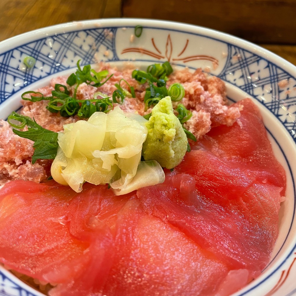 ユーザーが投稿したLunchねぎトロ丼の写真 - 実際訪問したユーザーが直接撮影して投稿した東池袋居酒屋磯丸水産 池袋サンシャイン通り店の写真