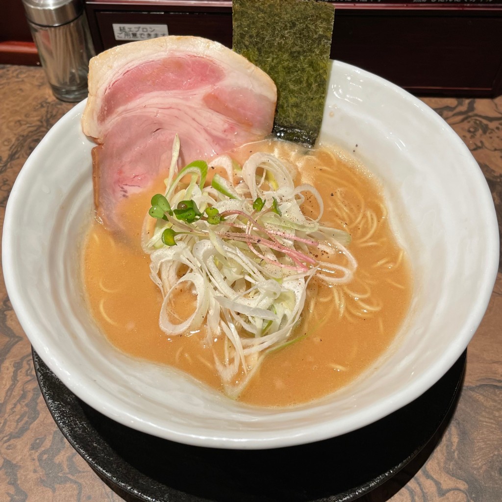 匿命係さんが投稿した東野田町ラーメン専門店のお店極み鶏そば 鶏と麦ときどき豚/キワミトリソバ トリトムギトキドキブタの写真