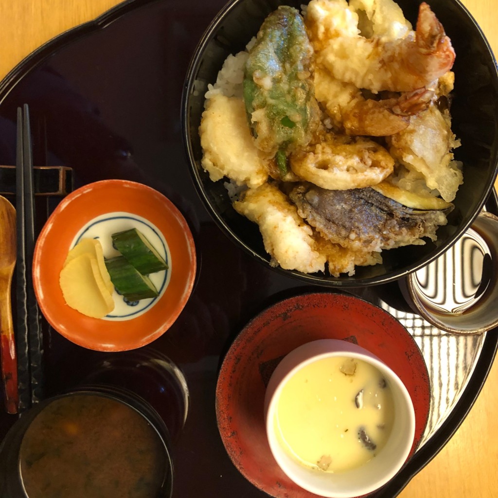 ユーザーが投稿した天丼セットの写真 - 実際訪問したユーザーが直接撮影して投稿した豊平四条懐石料理 / 割烹日本料理 花城の写真