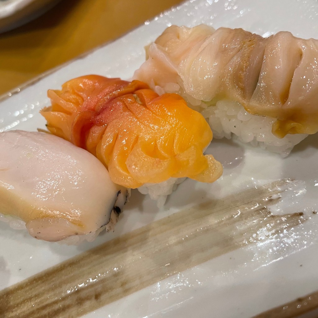 ユーザーが投稿した活貝三貫の写真 - 実際訪問したユーザーが直接撮影して投稿した中央寿司うまい鮨勘 名掛丁支店の写真