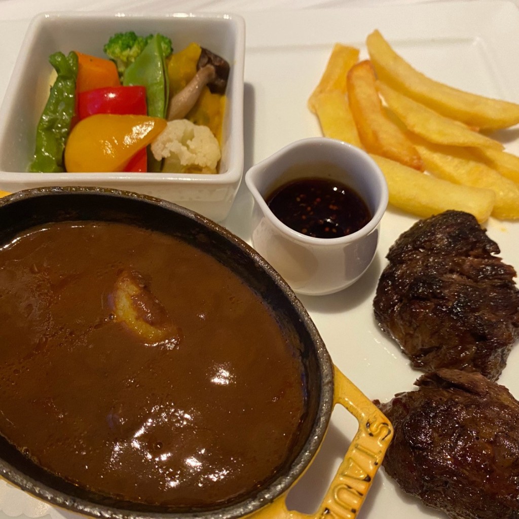 ユーザーが投稿したSteak&Stew SETの写真 - 実際訪問したユーザーが直接撮影して投稿した丸の内バー東京ステーションホテル バー&カフェ カメリアの写真