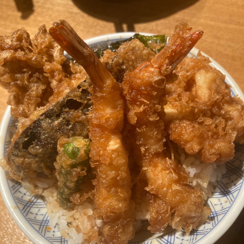 ユーザーが投稿した天丼の写真 - 実際訪問したユーザーが直接撮影して投稿した春日天ぷら日本橋 天丼 天むす 金子半之助 東京ドームシティラクーア店の写真