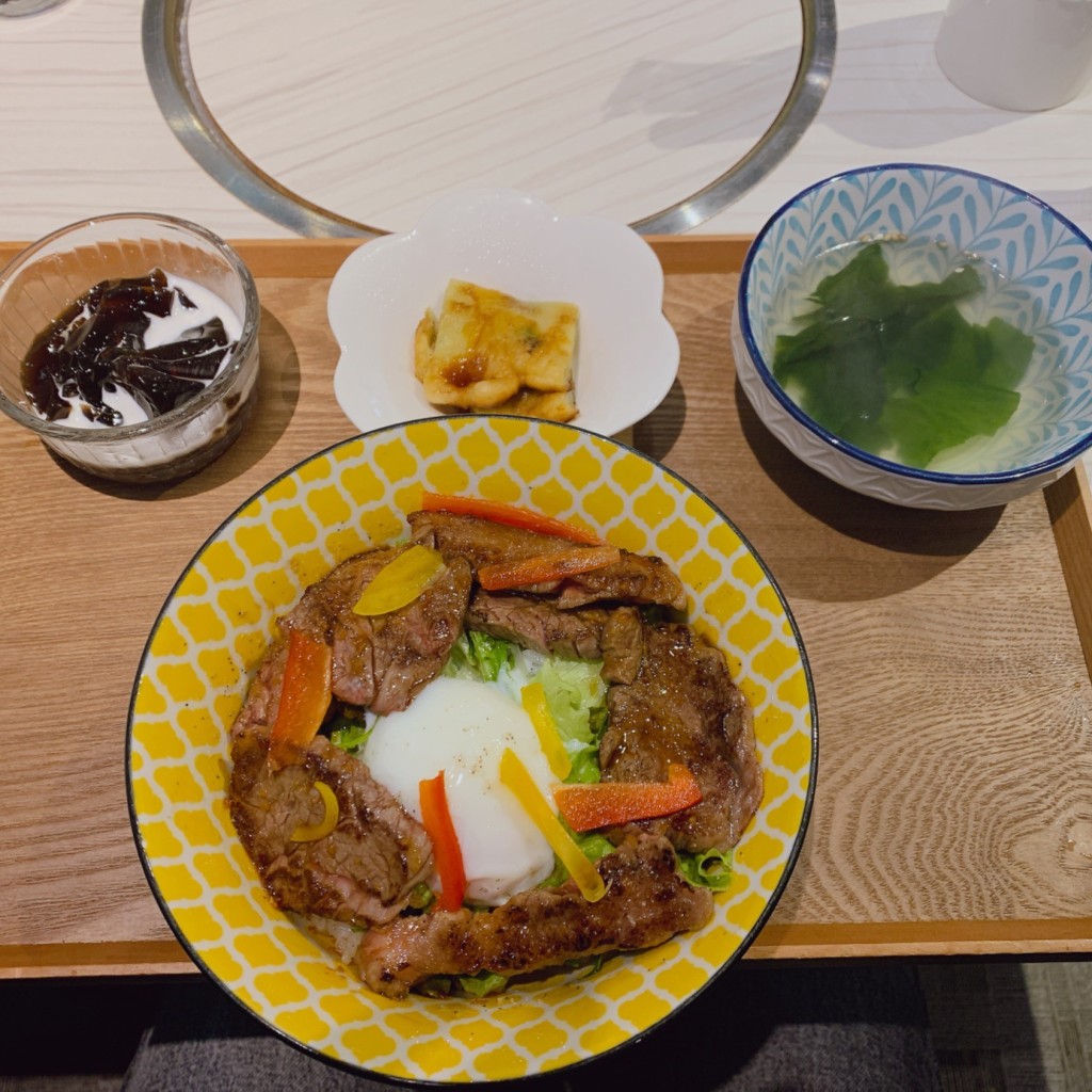 ユーザーが投稿したランチA牛タン丼 おの写真 - 実際訪問したユーザーが直接撮影して投稿した高取焼肉にくまつの写真