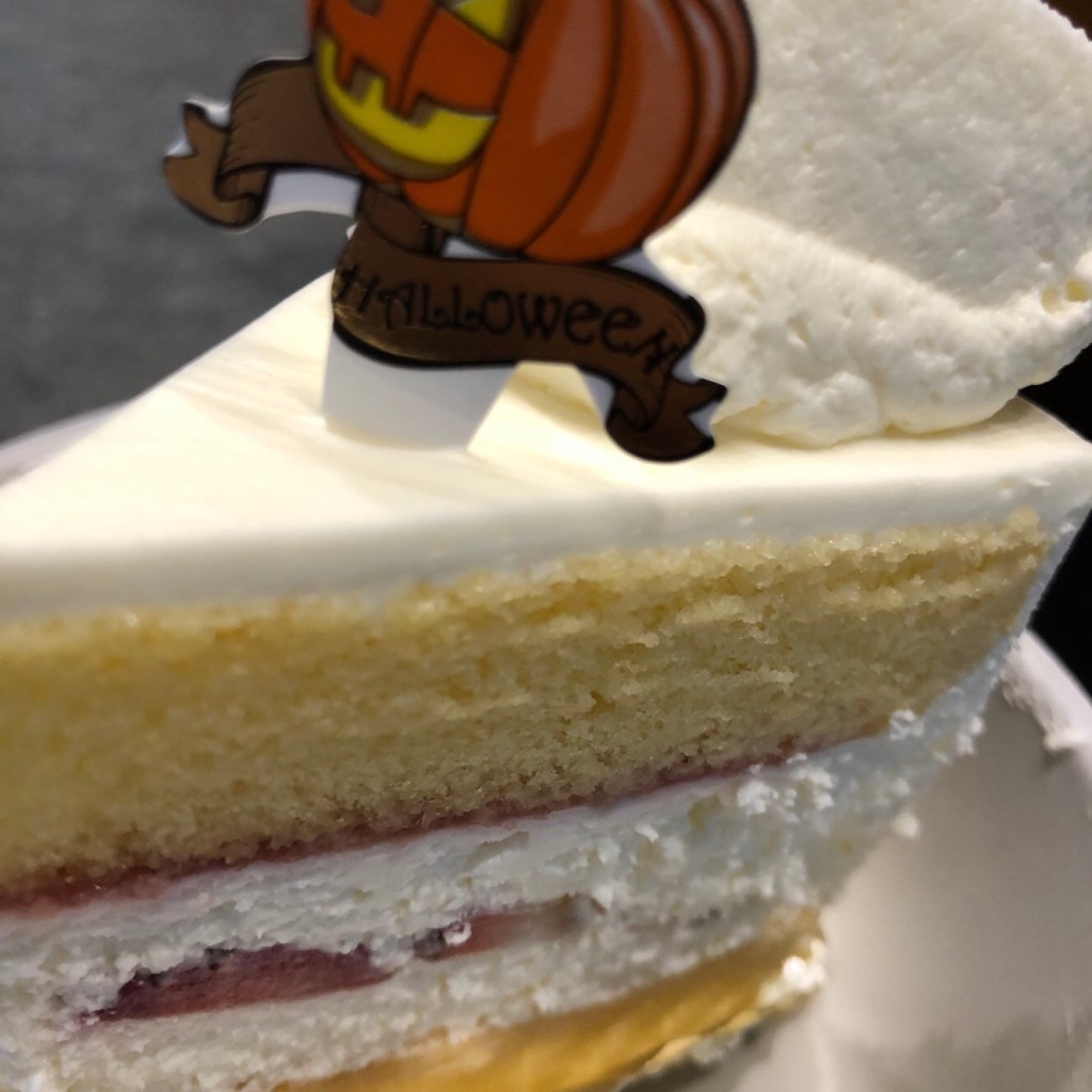 ユーザーが投稿したイチゴショートケーキの写真 - 実際訪問したユーザーが直接撮影して投稿した本町一条ケーキル・パティシエ・フルタの写真
