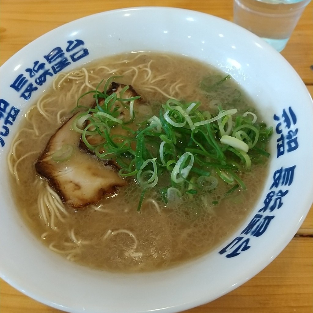 ユーザーが投稿したラーメンの写真 - 実際訪問したユーザーが直接撮影して投稿した港焼鳥地鶏食堂 長浜店の写真