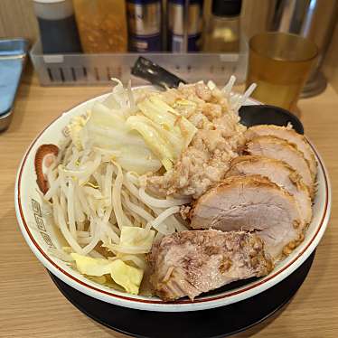 実際訪問したユーザーが直接撮影して投稿した神田小川町ラーメン専門店ラーメン豚山 神保町店の写真