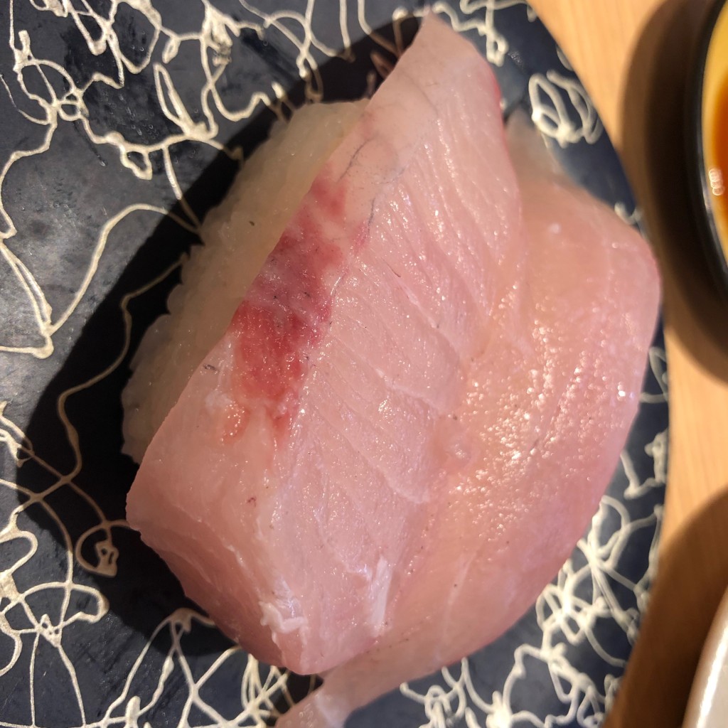 実際訪問したユーザーが直接撮影して投稿した豊洲寿司ちよだ鮨 築地銀一丁 豊洲店の写真