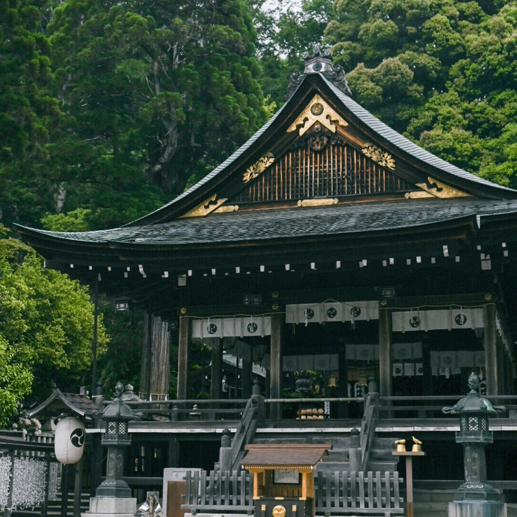 mii_41さんが投稿した宮内町神社のお店日牟禮八幡宮/ヒムレハチマングウの写真