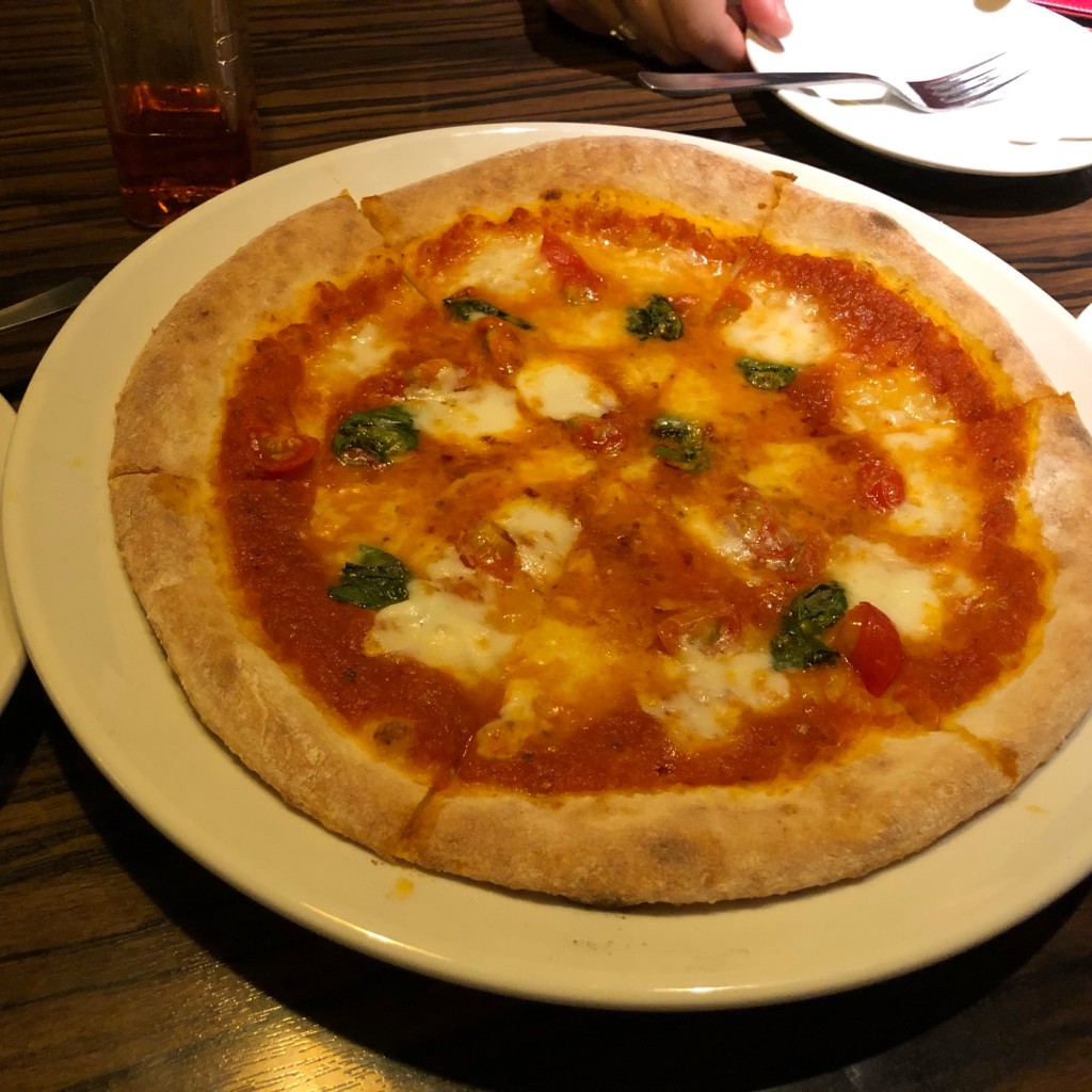 ユーザーが投稿したマルゲリータピザの写真 - 実際訪問したユーザーが直接撮影して投稿した東五反田イタリアンDON CONA CONERY 五反田店の写真