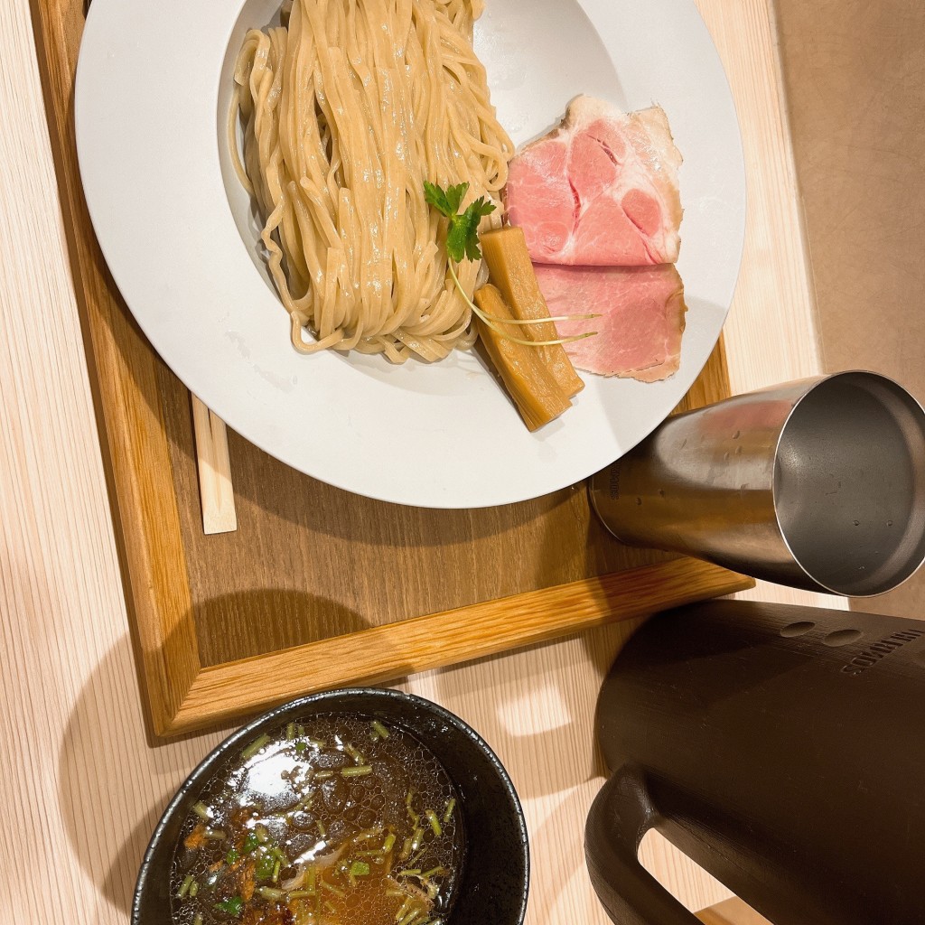 ユーザーが投稿した黄金貝つけ麺の写真 - 実際訪問したユーザーが直接撮影して投稿した梅田ラーメン専門店うまかラーメンの写真