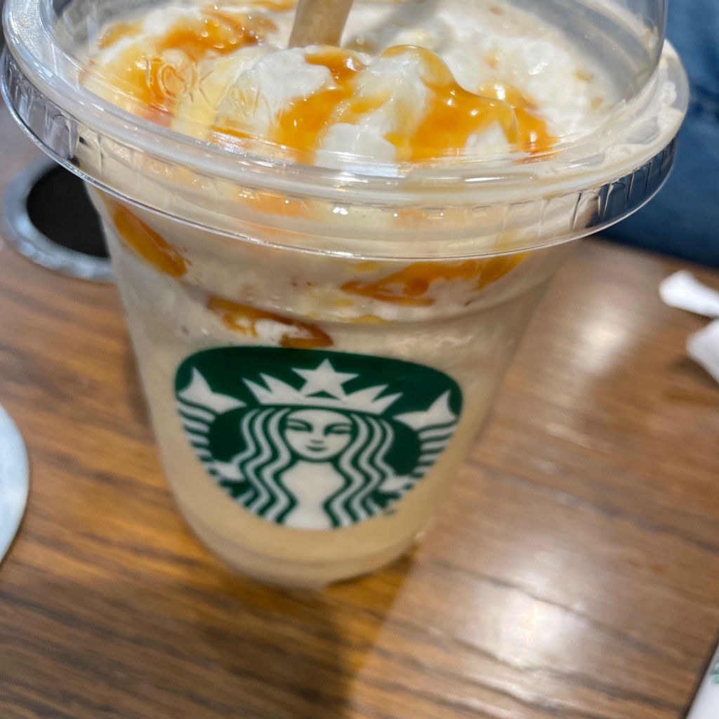 ユーザーが投稿したT スターピーバニラ クリーム フラペチーノの写真 - 実際訪問したユーザーが直接撮影して投稿した西池袋カフェスターバックスコーヒー ルミネ池袋2階店の写真