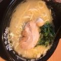 ラーメン+唐揚げ - 実際訪問したユーザーが直接撮影して投稿した城の里ラーメン専門店町田商店 長岡京店の写真のメニュー情報