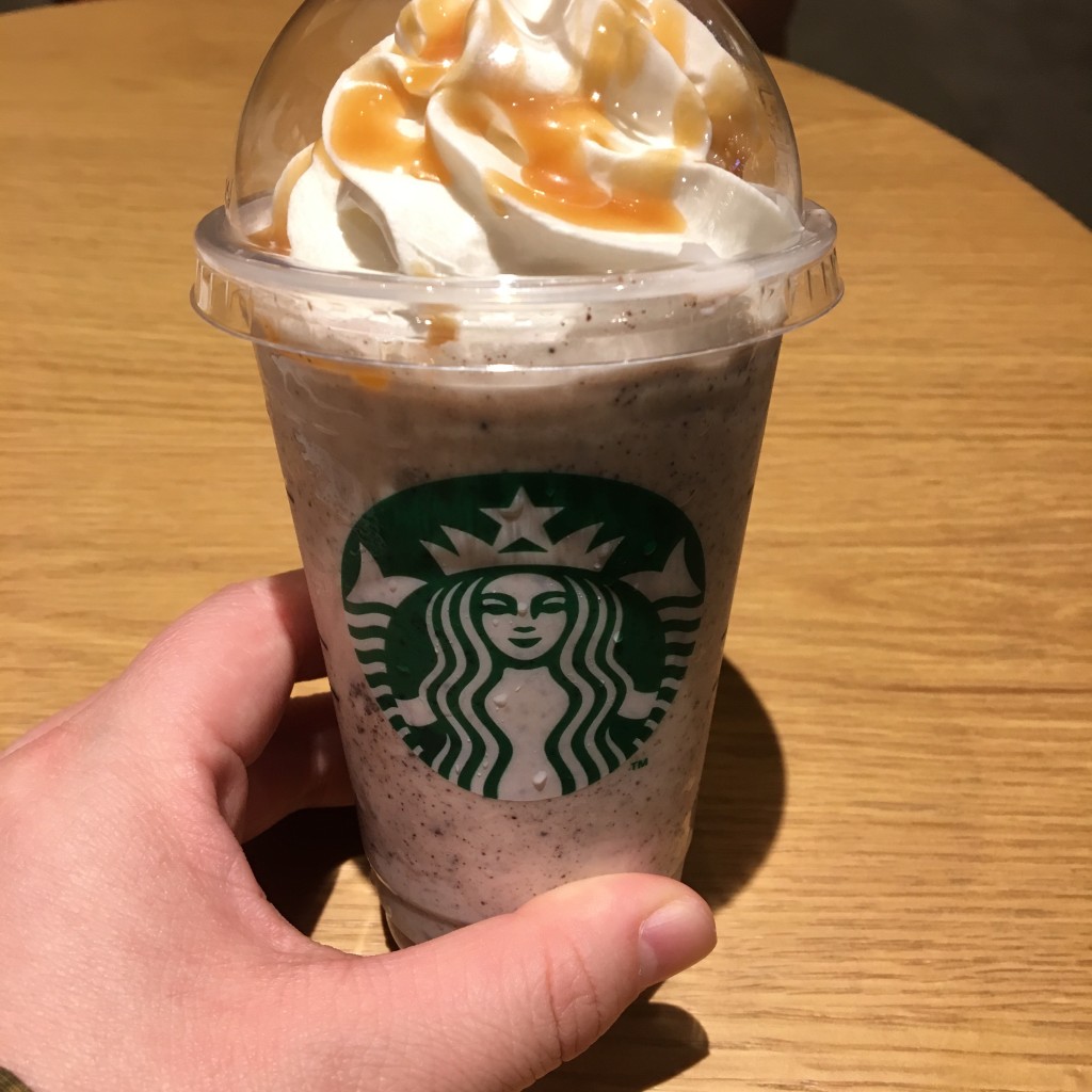 ユーザーが投稿したバニラクリームフラペチーノの写真 - 実際訪問したユーザーが直接撮影して投稿した大須カフェスターバックスコーヒー イオンモール広島府中 3階店の写真