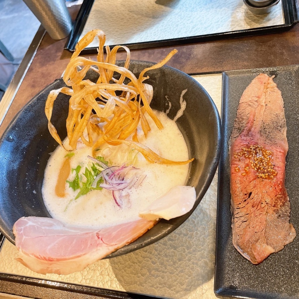 ユーザーが投稿した鶏soba 肉寿司セットの写真 - 実際訪問したユーザーが直接撮影して投稿した楠葉花園町ラーメン専門店鶏soba 座銀 くずはモール店の写真