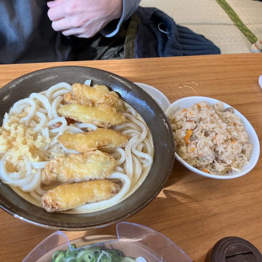 すぅーなさんが投稿した向佐野うどんのお店釜揚げ 牧のうどん 大野城店/カマアゲ マキノウドン オオノジョウテンの写真