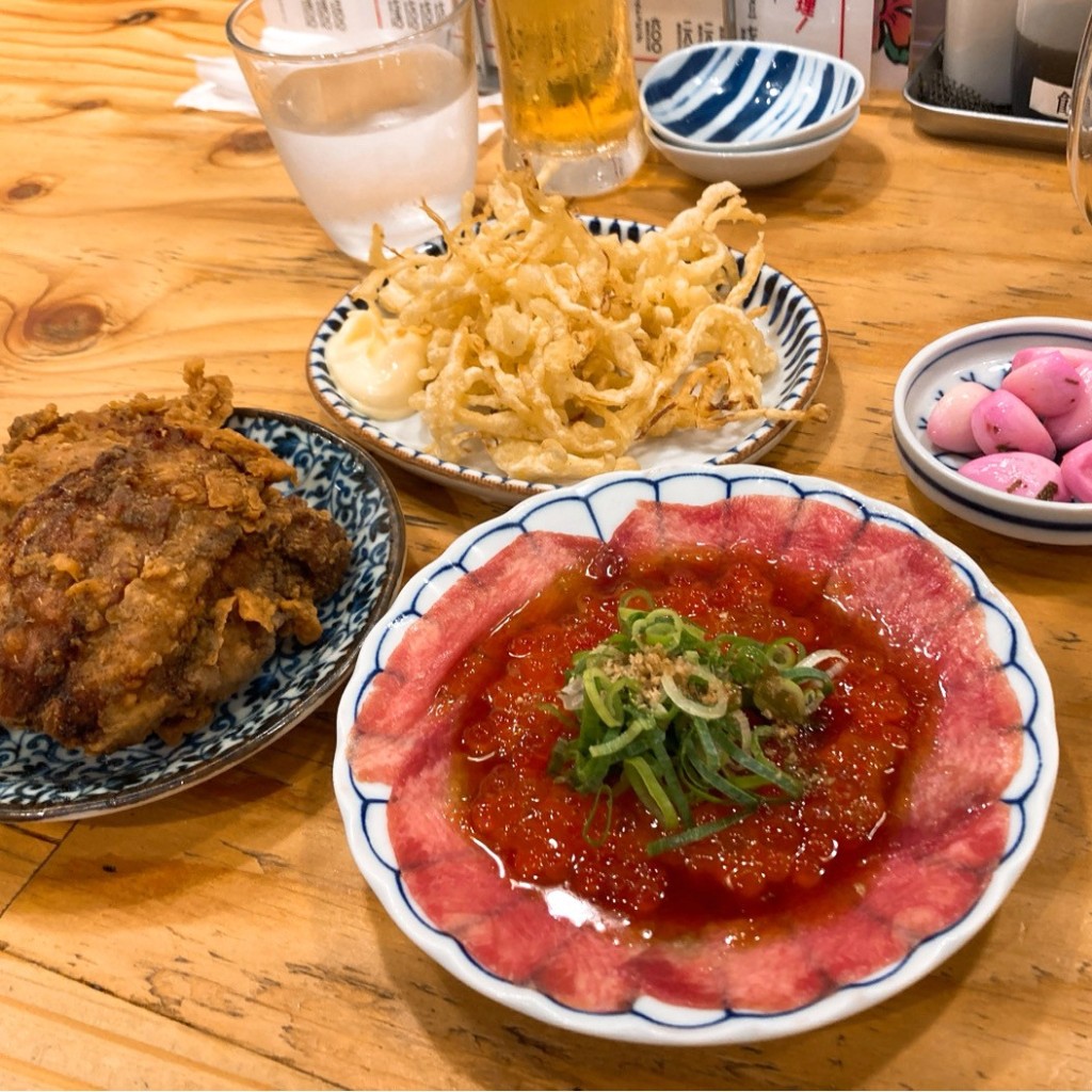 にてのさんが投稿した堂山町居酒屋のお店曲ル角ニハ泡喰ライ/マガルカドニハアワクライの写真