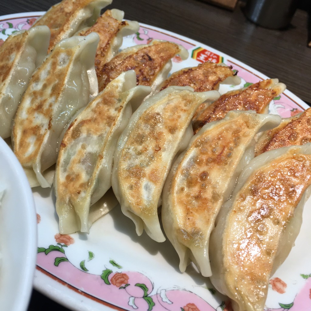 ユーザーが投稿した餃子定食の写真 - 実際訪問したユーザーが直接撮影して投稿した高田馬場餃子餃子の王将 高田馬場店の写真