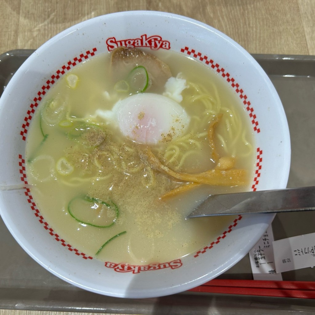 ユーザーが投稿した玉子入ラーメンの写真 - 実際訪問したユーザーが直接撮影して投稿した岡ラーメン専門店Sugakiya イオン藤井寺ショッピングセンター店の写真