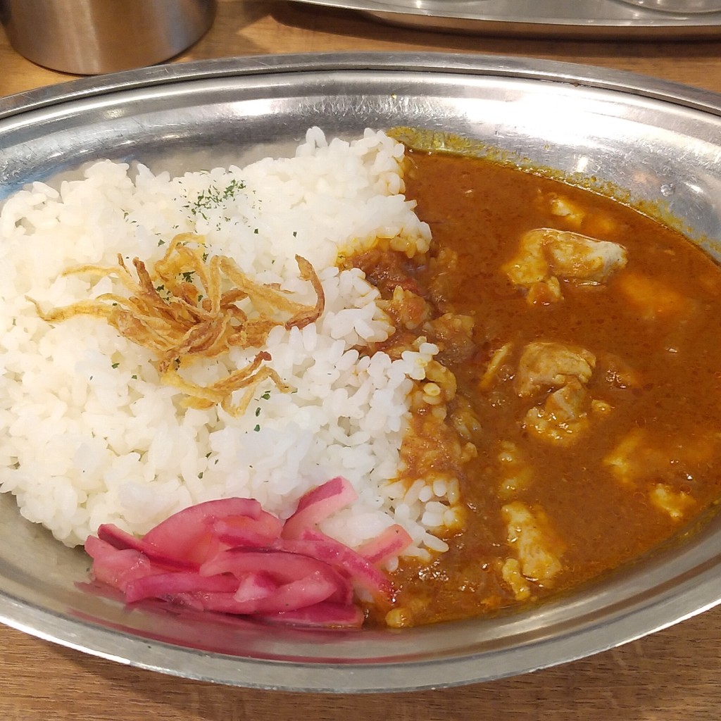 ありがとーまたどこかでさんが投稿した高輪カレーのお店SPICE FACTORY エキュート品川サウス/スパイス ファクトリー エキュートシナガワサウスの写真