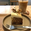 キャロットケーキ - 実際訪問したユーザーが直接撮影して投稿した中延カフェCOVE COFFEE ROASTERSの写真のメニュー情報