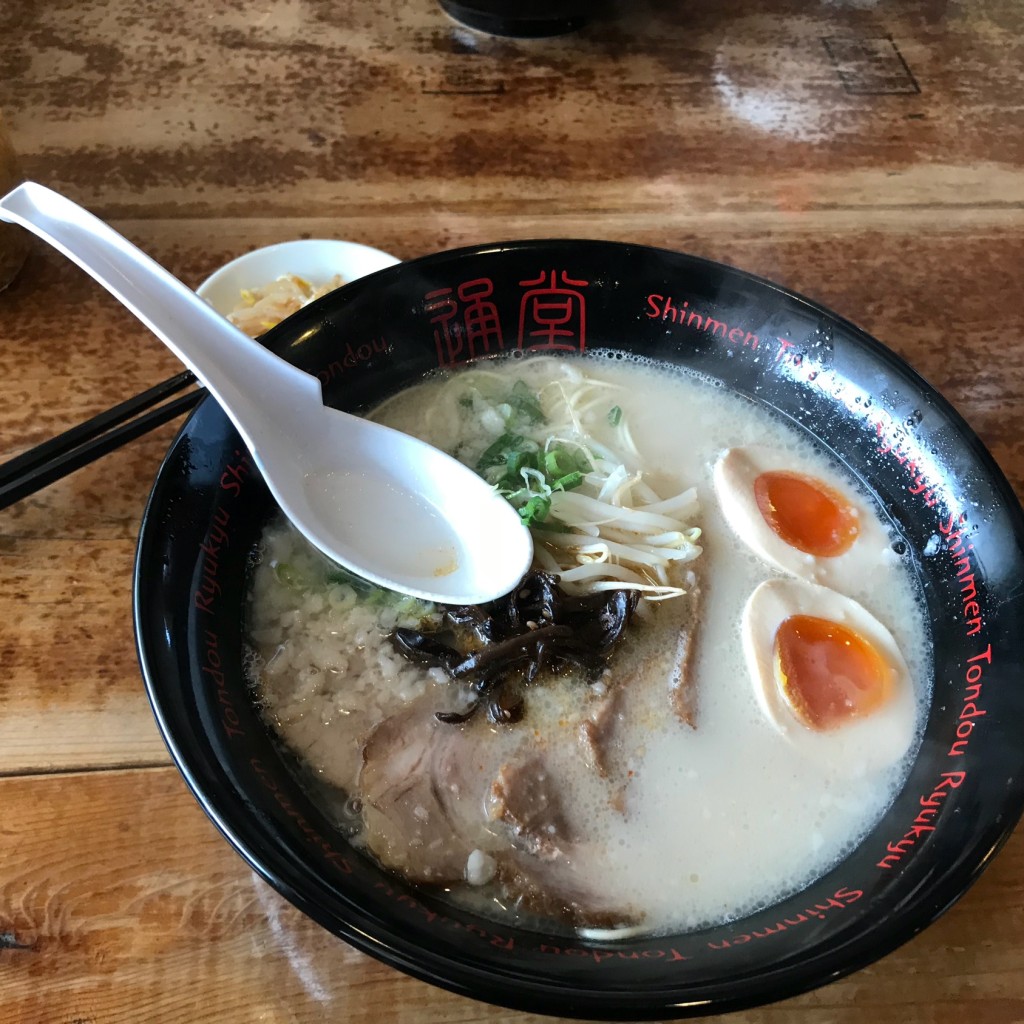 ユーザーが投稿した通堂ラーメンの写真 - 実際訪問したユーザーが直接撮影して投稿した志真志ラーメン専門店琉球新麺 通堂 琉大北口店の写真