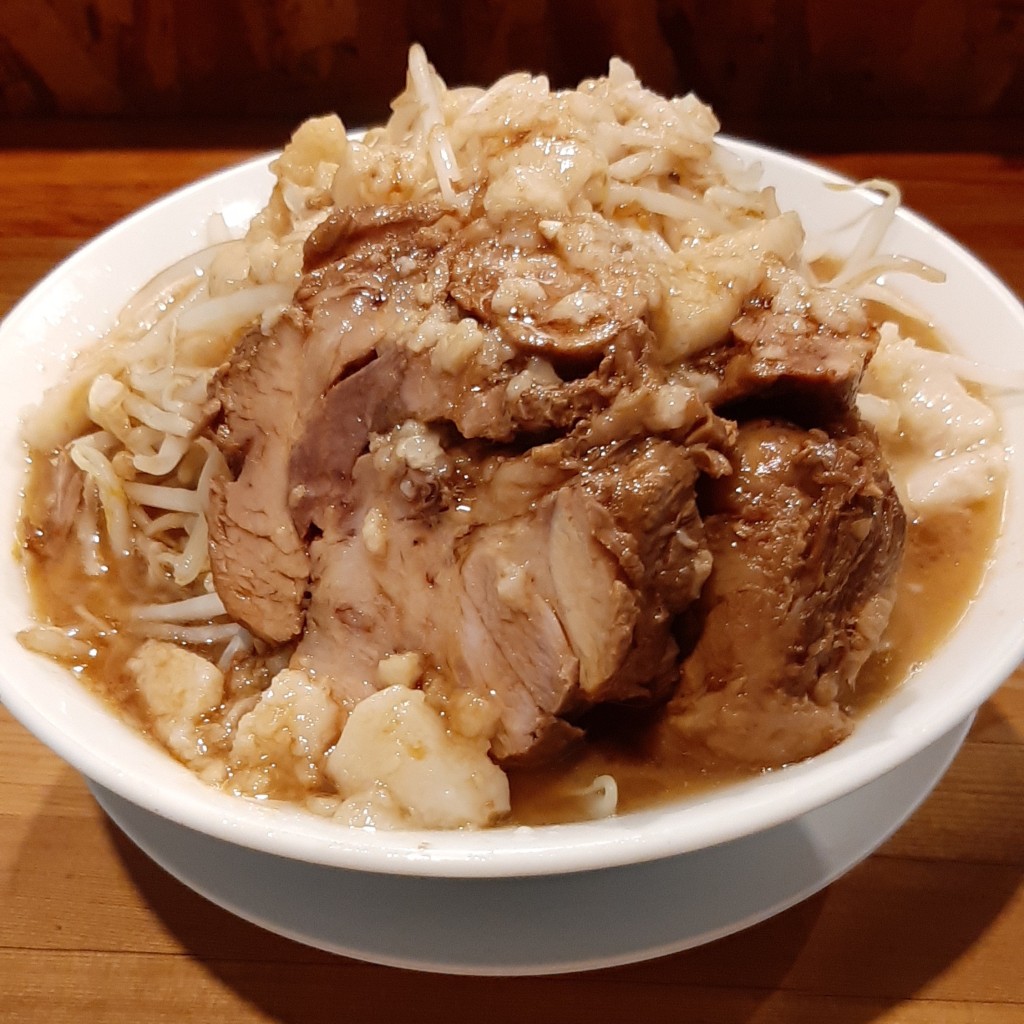 ユーザーが投稿したラーメンの写真 - 実際訪問したユーザーが直接撮影して投稿した西院追分町ラーメン専門店ラーメン荘 地球規模で考えろ ソラの写真