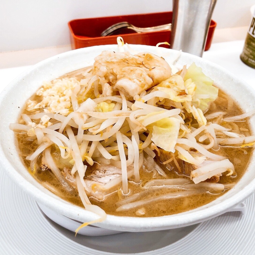 ユーザーが投稿したM郎ラーメン850円の写真 - 実際訪問したユーザーが直接撮影して投稿した富士見バーダイニングバーミラコロの写真