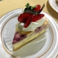 ケーキ - 実際訪問したユーザーが直接撮影して投稿した梅田スイーツLE PINEAU 梅田店の写真のメニュー情報