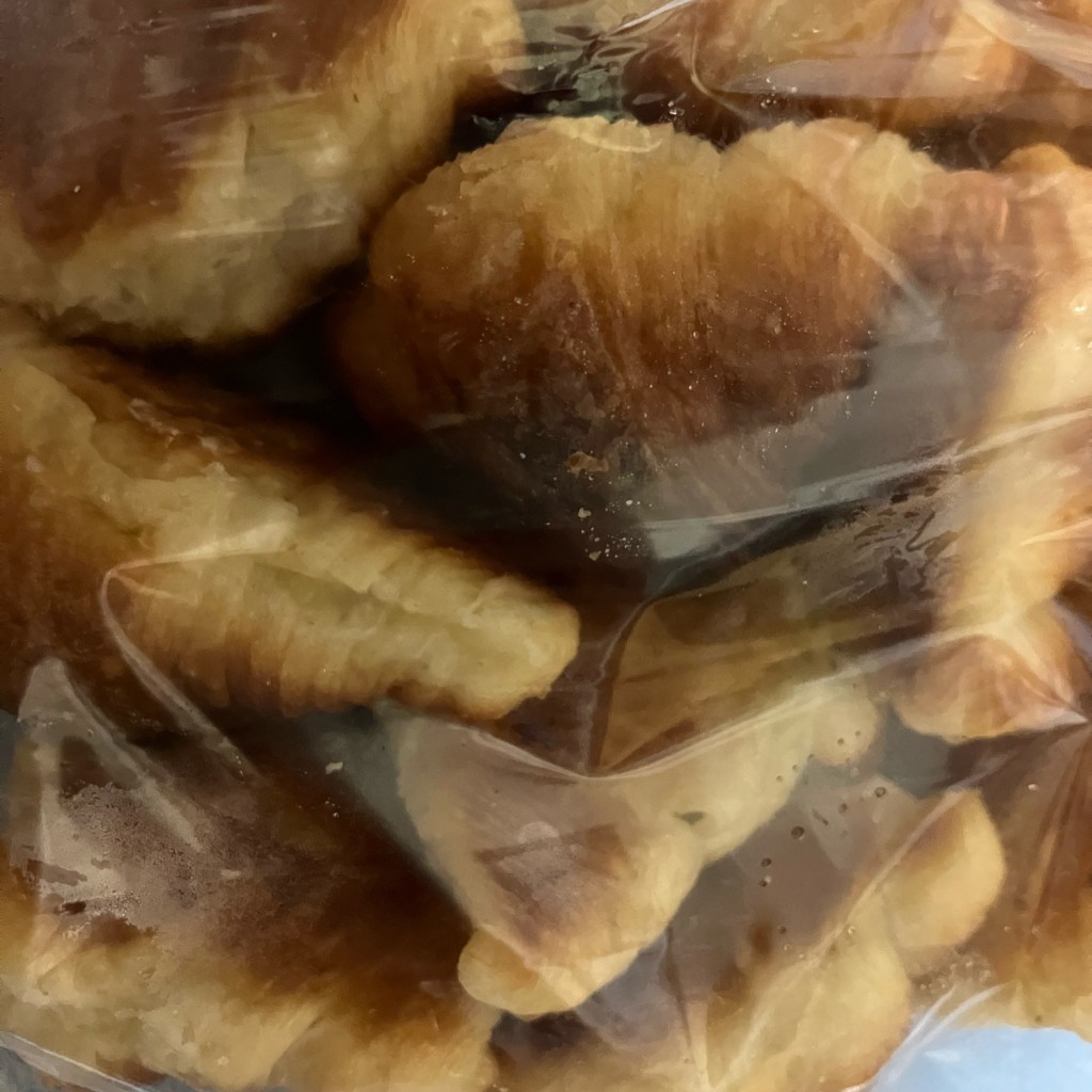 ユーザーが投稿した270円パンの写真 - 実際訪問したユーザーが直接撮影して投稿した屋宜原ベーカリーはちまるパンの写真