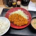 ロースカツ定食 - 実際訪問したユーザーが直接撮影して投稿したひび野とんかつかつや 海浜幕張店の写真のメニュー情報