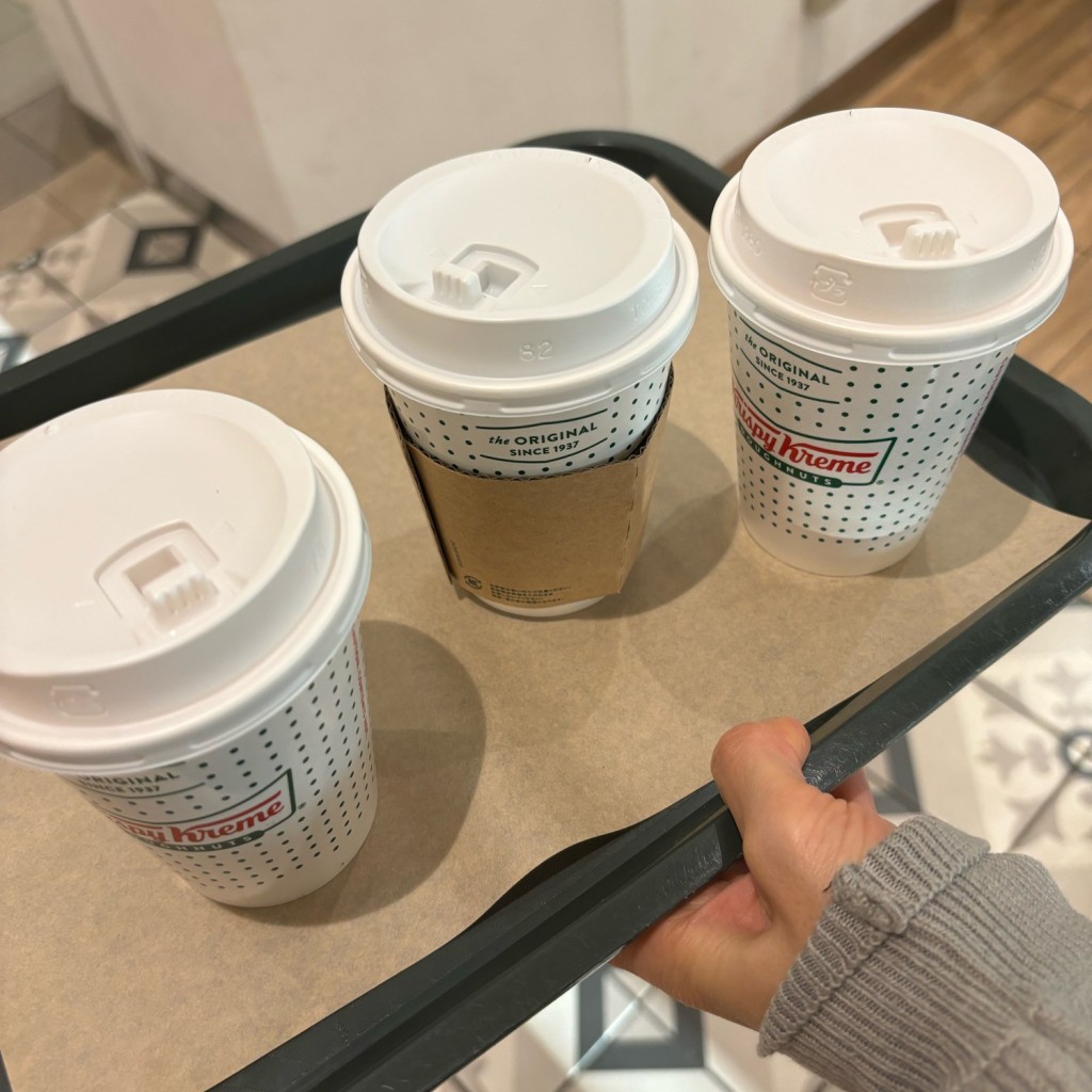 ユーザーが投稿したカフェインレスコーヒーの写真 - 実際訪問したユーザーが直接撮影して投稿した道玄坂ドーナツクリスピー・クリーム・ドーナツ 渋谷シネタワー店の写真
